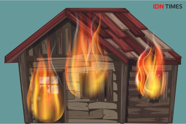 Layang-layang Berujung Petaka, Rumah di Banyuwangi Hangus Terbakar